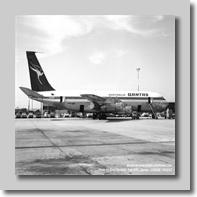 Qantas VH-EAC
